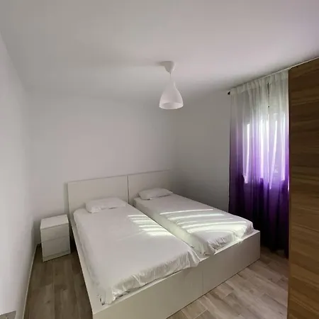Apartment Josep Tarradellas Entire